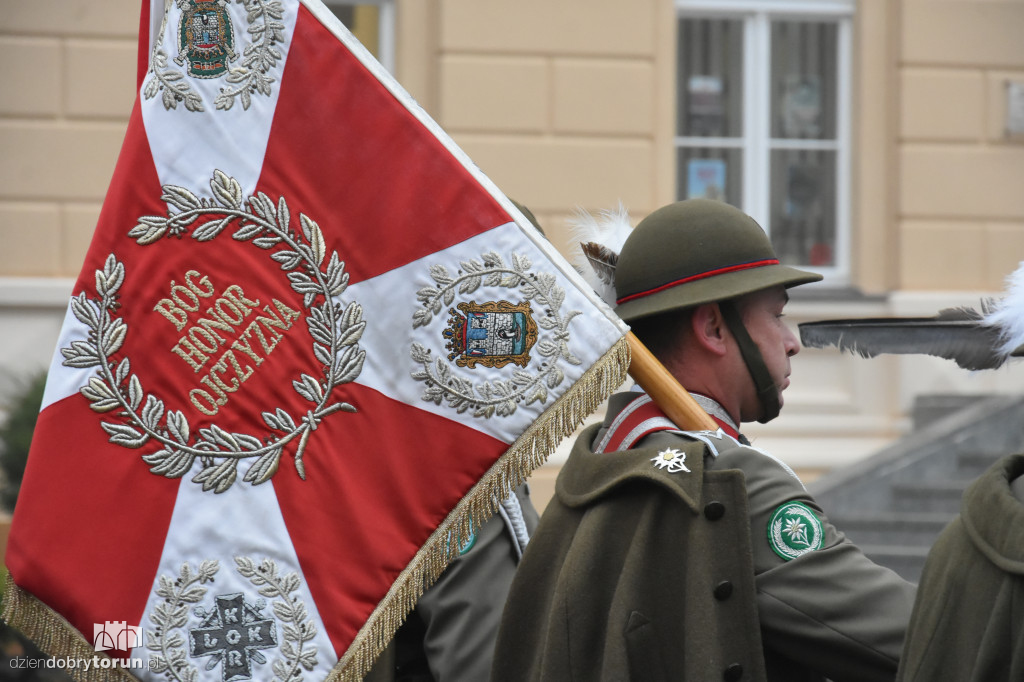 Przemarsz wojsk ulicami Torunia