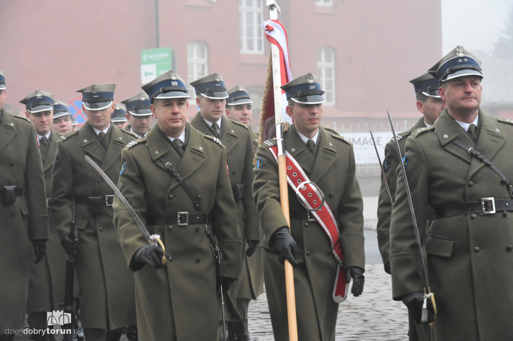 Przemarsz wojsk ulicami Torunia