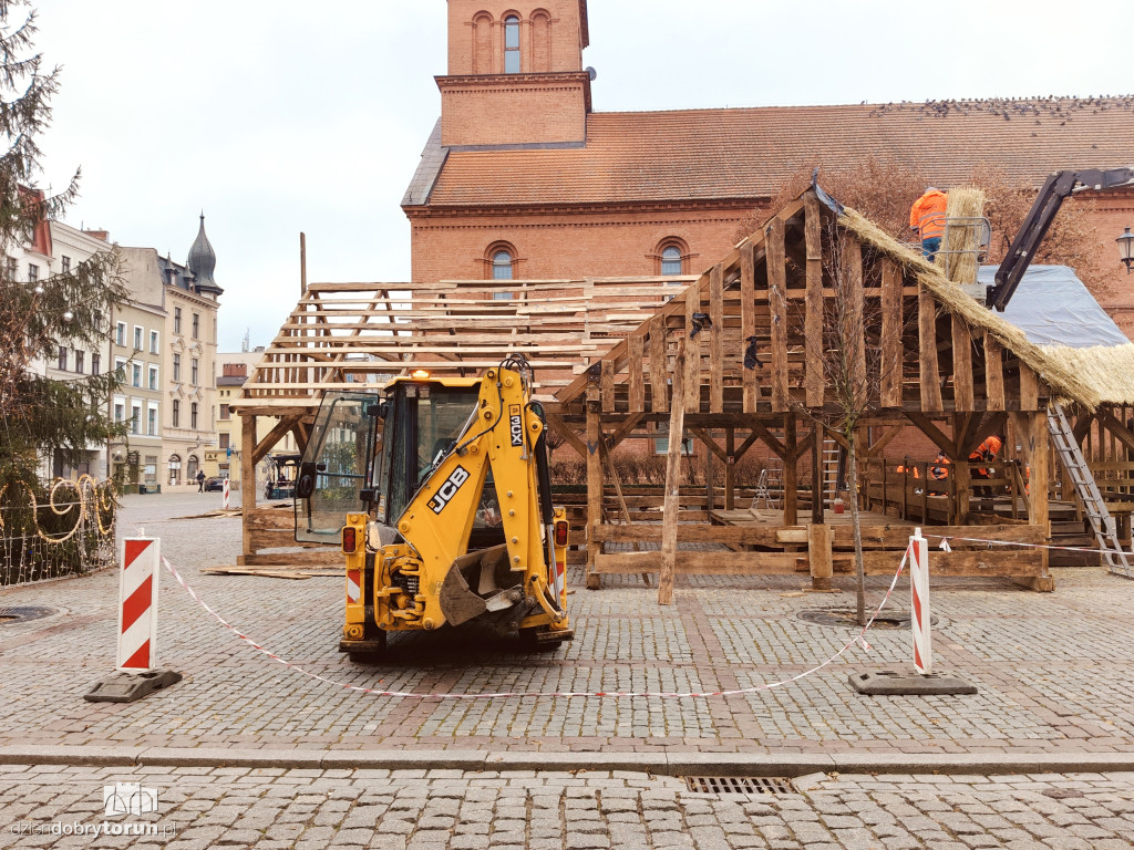 Powstaje Szopka Bożonarodzeniowa