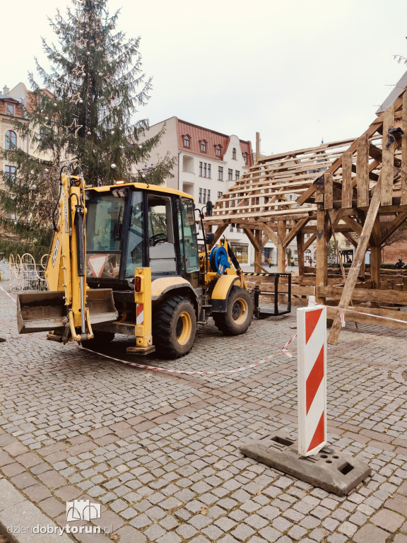 Powstaje Szopka Bożonarodzeniowa