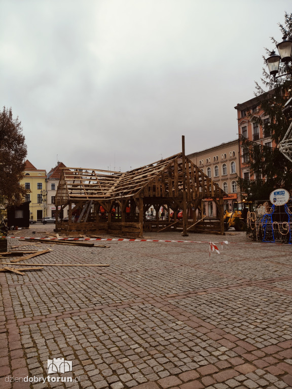 Powstaje Szopka Bożonarodzeniowa