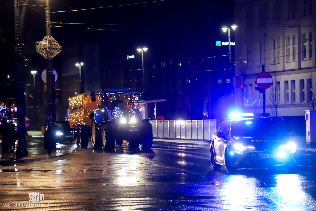 Przejazd rolników przez Toruń