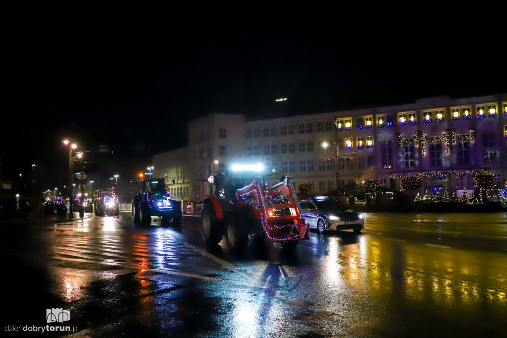 Przejazd rolników przez Toruń