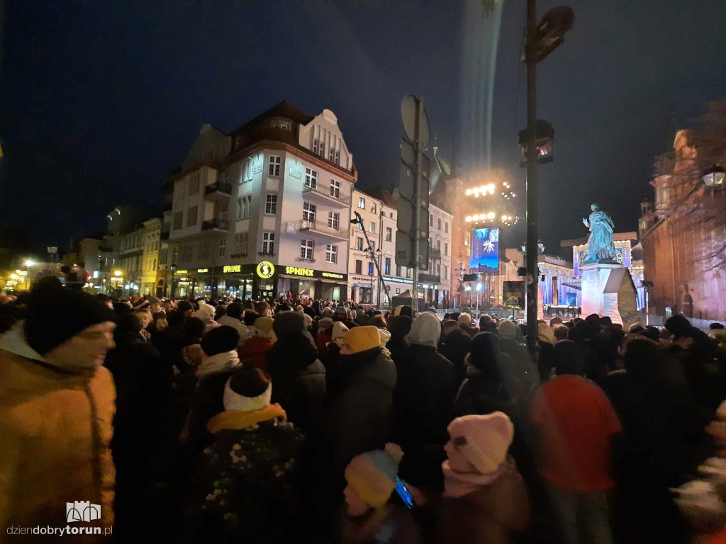 Prawdziwe TŁUMY przed Sylwestrem Polsatu