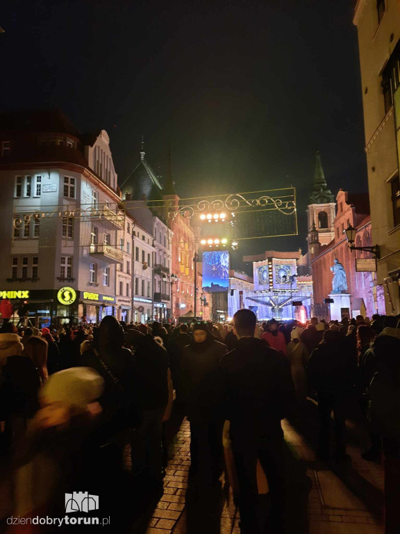 Prawdziwe TŁUMY przed Sylwestrem Polsatu