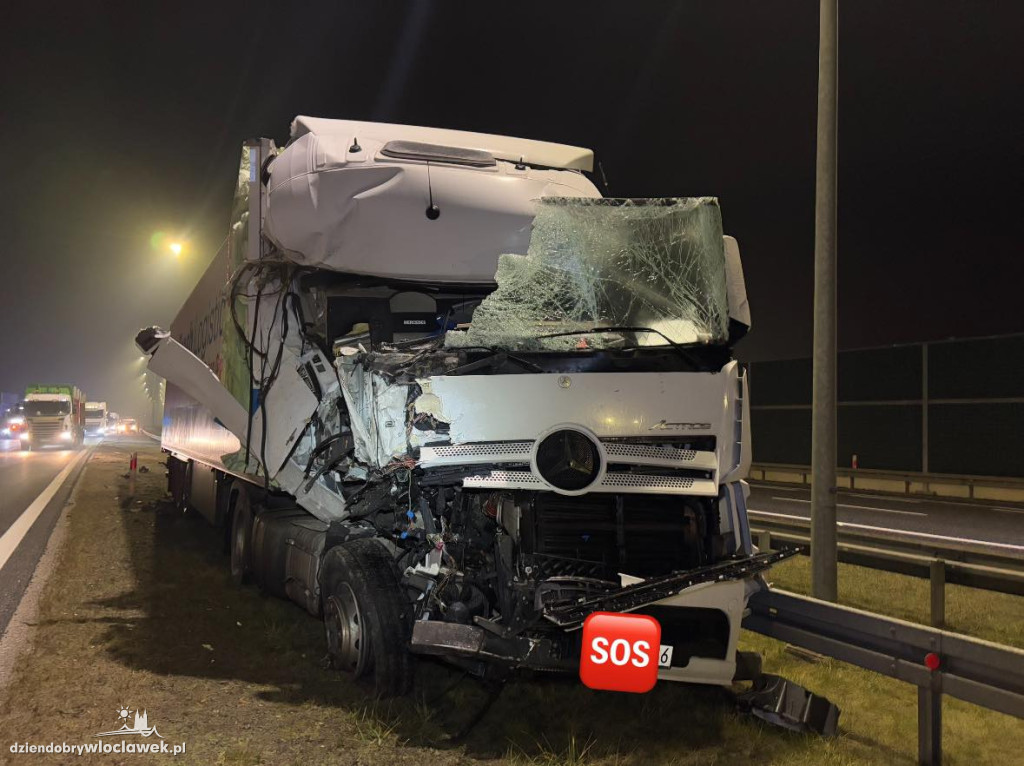 Zderzenie ciężarówek na autostradzie A1