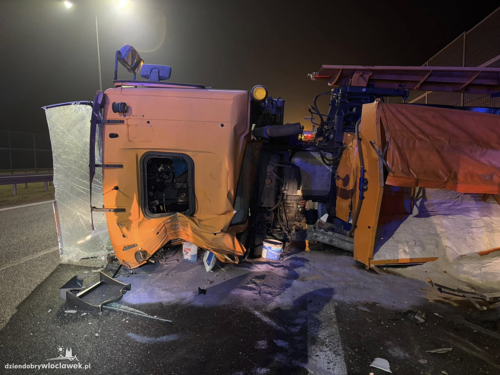 Zderzenie ciężarówek na autostradzie A1