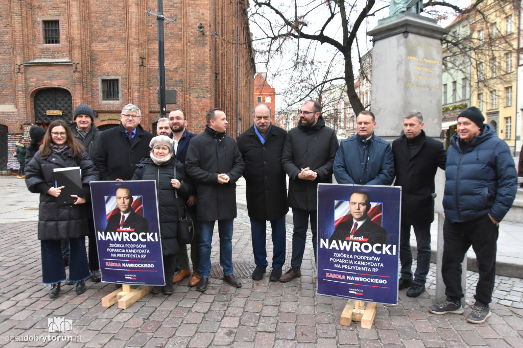 Konferencja PiS na toruńskiej starówce