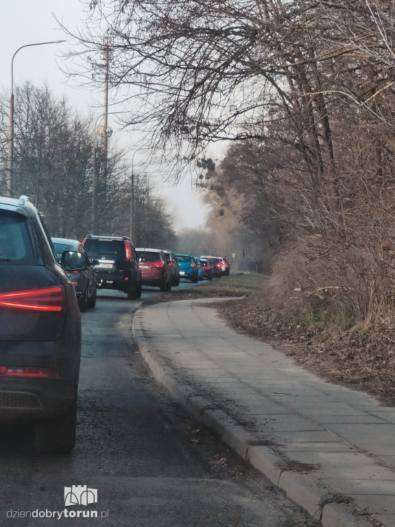 Korki na lewobrzeżnej stronie Torunia