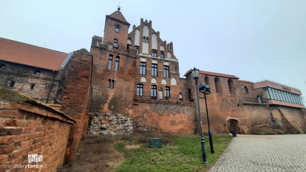 TMPT opuści Dwór Mieszczański?