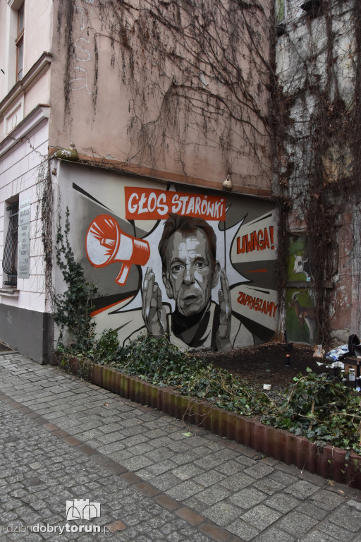 Nowy mural na starówce