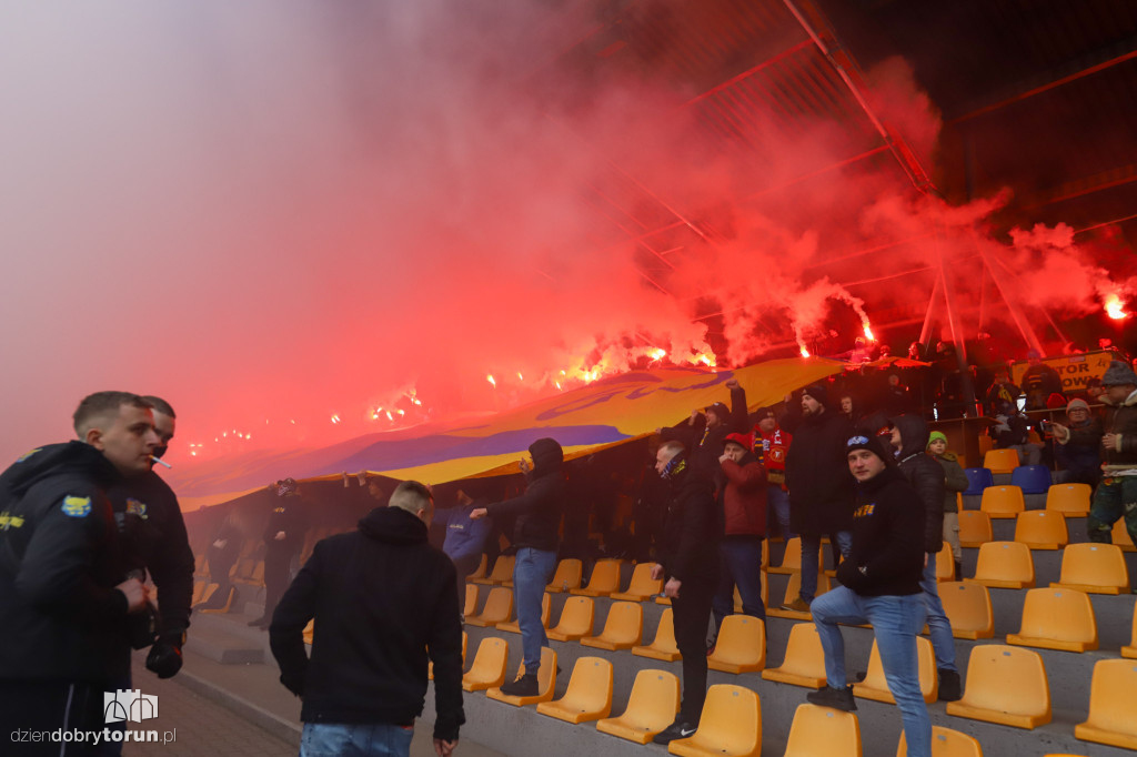 Elana Toruń 0 : 2 Morski Klub Sportowy Flota