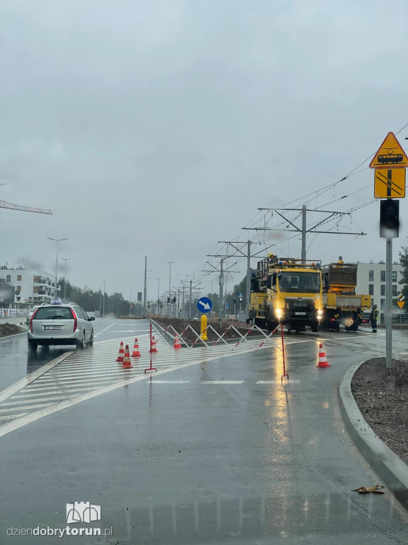 Awaria! Zerwana trakcja unieruchomiła tramwaje