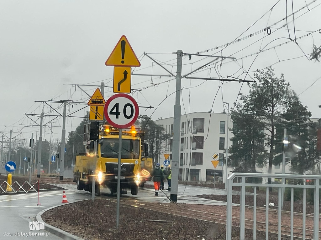 Awaria! Zerwana trakcja unieruchomiła tramwaje