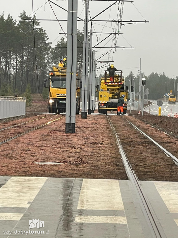 Awaria! Zerwana trakcja unieruchomiła tramwaje