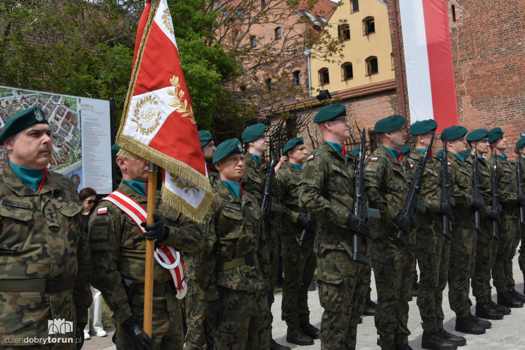 Święto Flagi w Toruniu