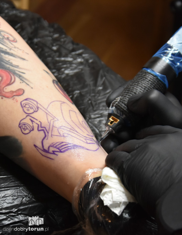 Charytatywny walk-in day w Till Death Tattoo