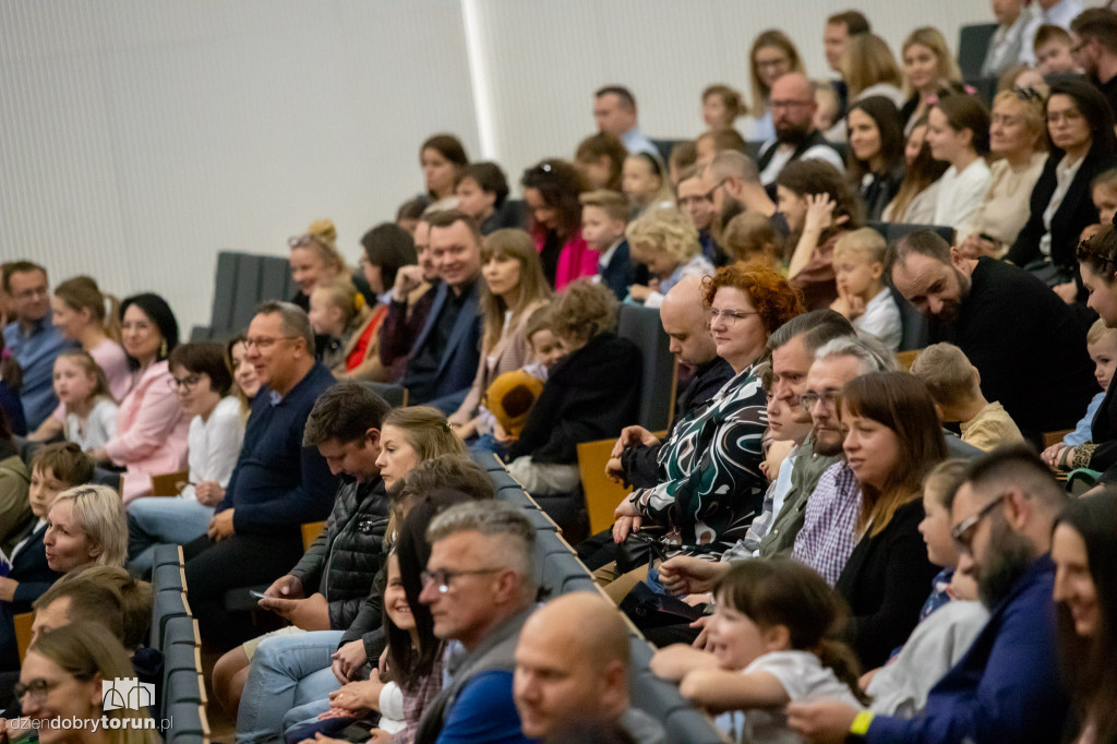 Zakończenie roku Uniwersytetu dla Dzieci