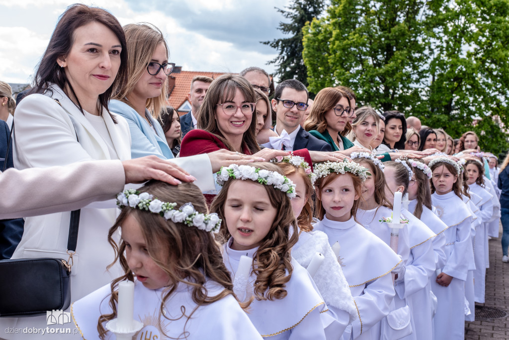 Pierwsza Komunia w Parafii na Stawkach