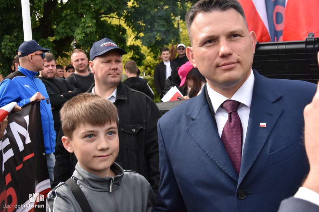 Selfie z Mentzenem w Aleksandrowie Kujawskim