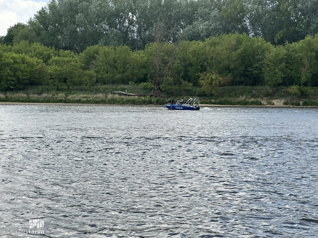 Akcja ratunkowa na moście kolejowym
