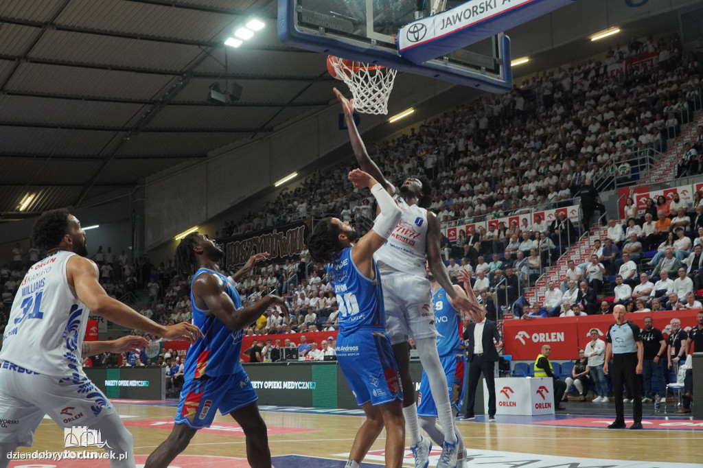 Arriva Polski Cukier Toruń - Anwil Włocławek 69:86