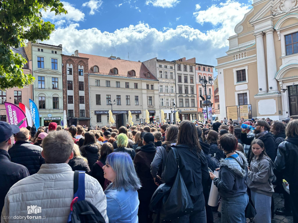Zandberg w Toruniu na chwilę przed ciszą wyborczą