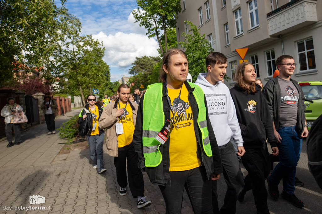 Pochód studencki rozpoczynający Piernikalia