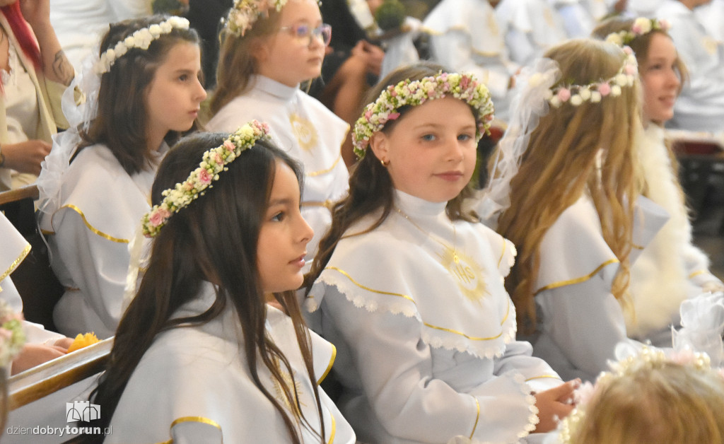 I Komunia w Kościele Matki Boskiej Zwycięskiej cz.II