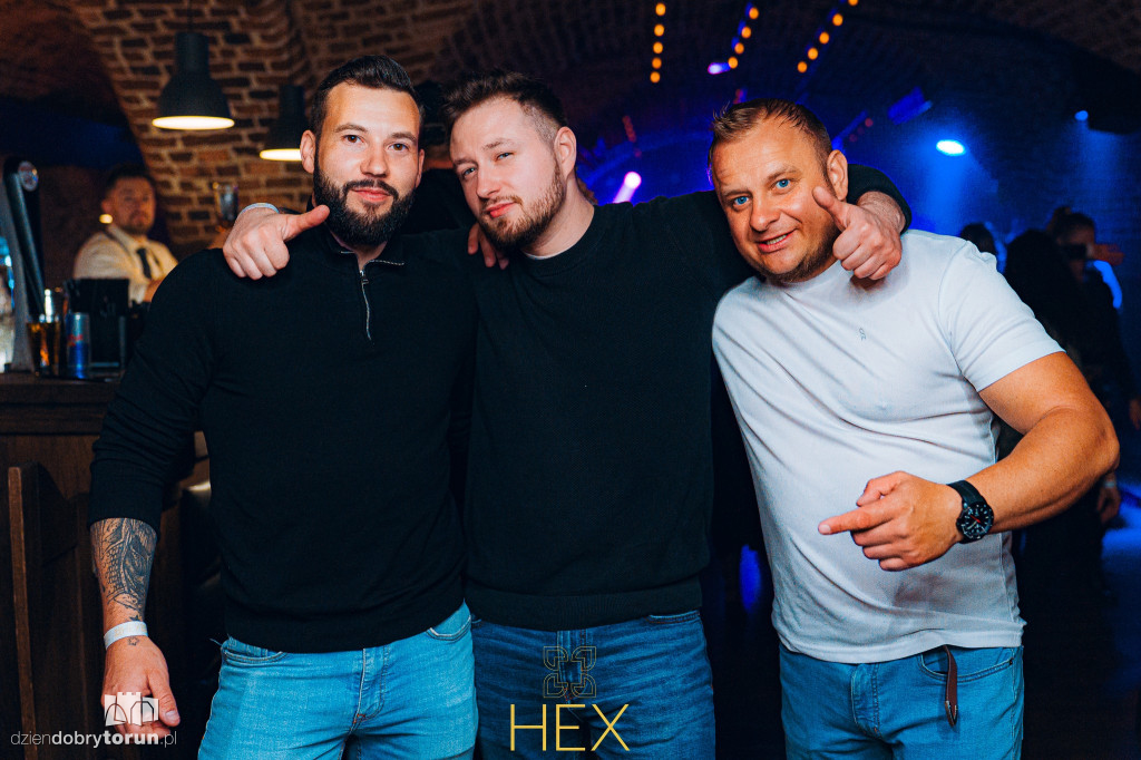 Gorąca impreza w klubie Hex