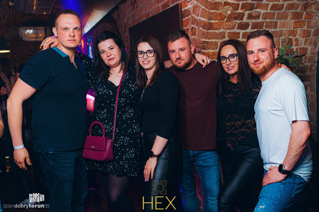Gorąca impreza w klubie Hex