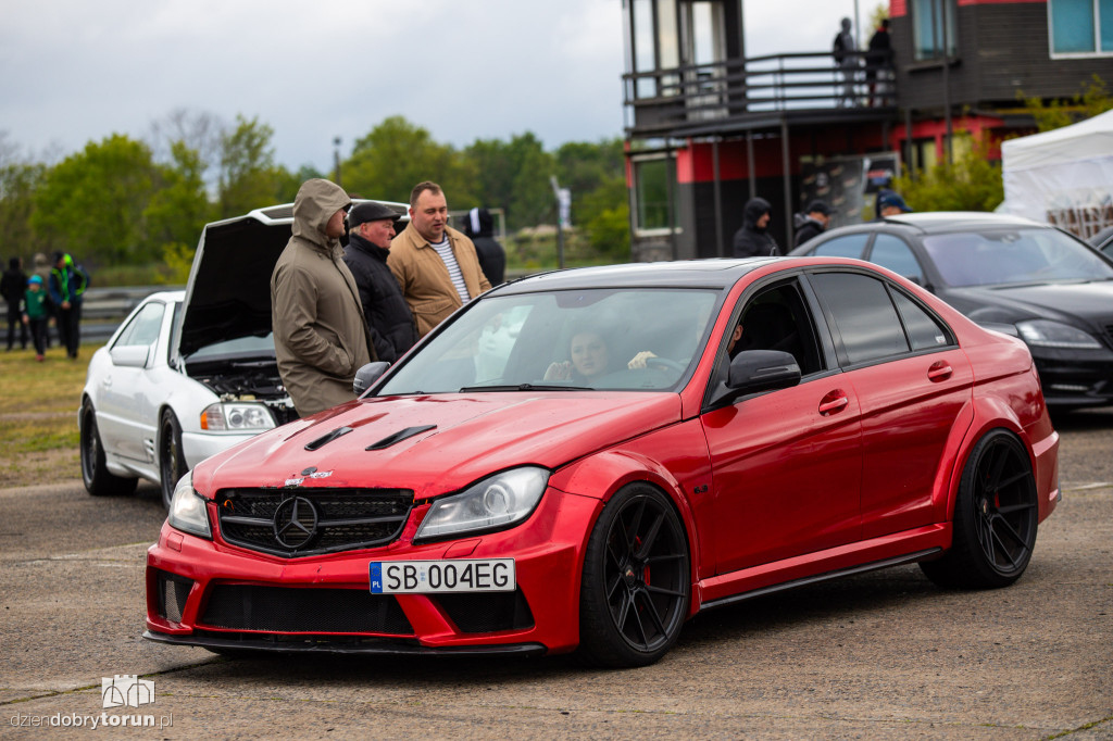 Zlot Mercedesów w MotoParku w Toruniu