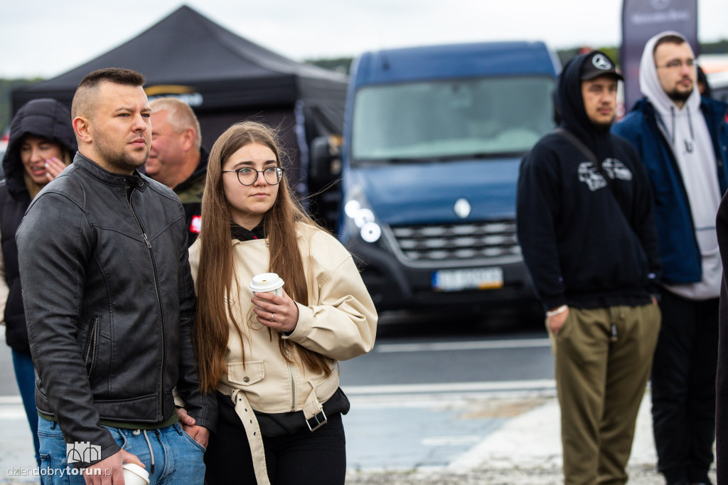 Zlot Mercedesów w MotoParku w Toruniu