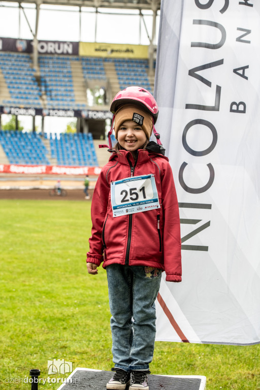 Zawody rowerkowe w Motoarenie