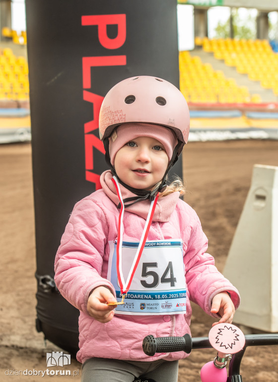 Zawody rowerkowe w Motoarenie