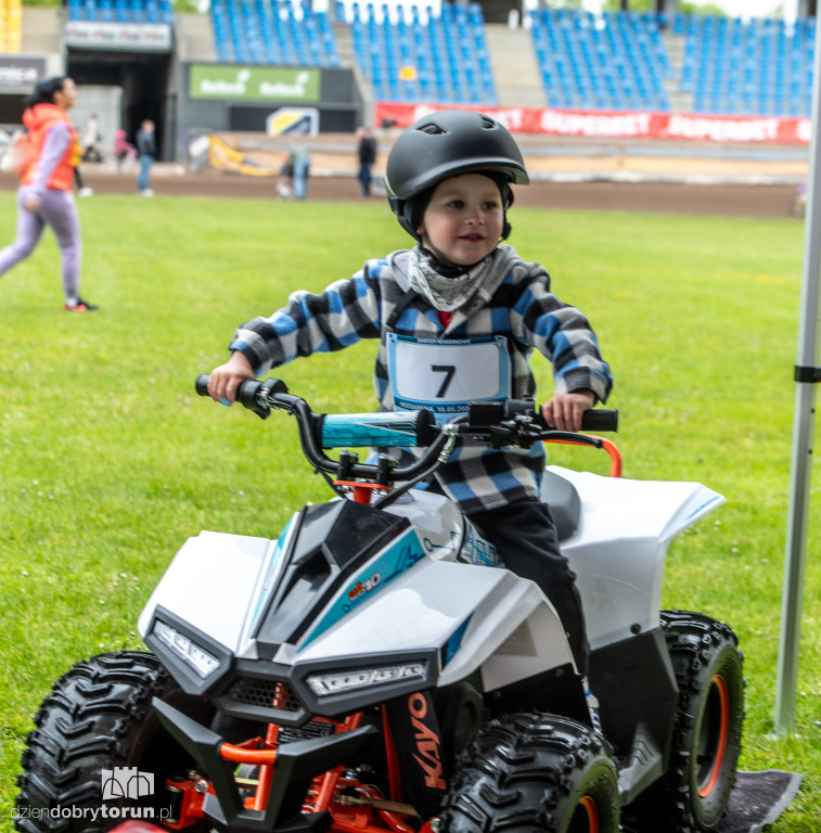 Zawody rowerkowe w Motoarenie