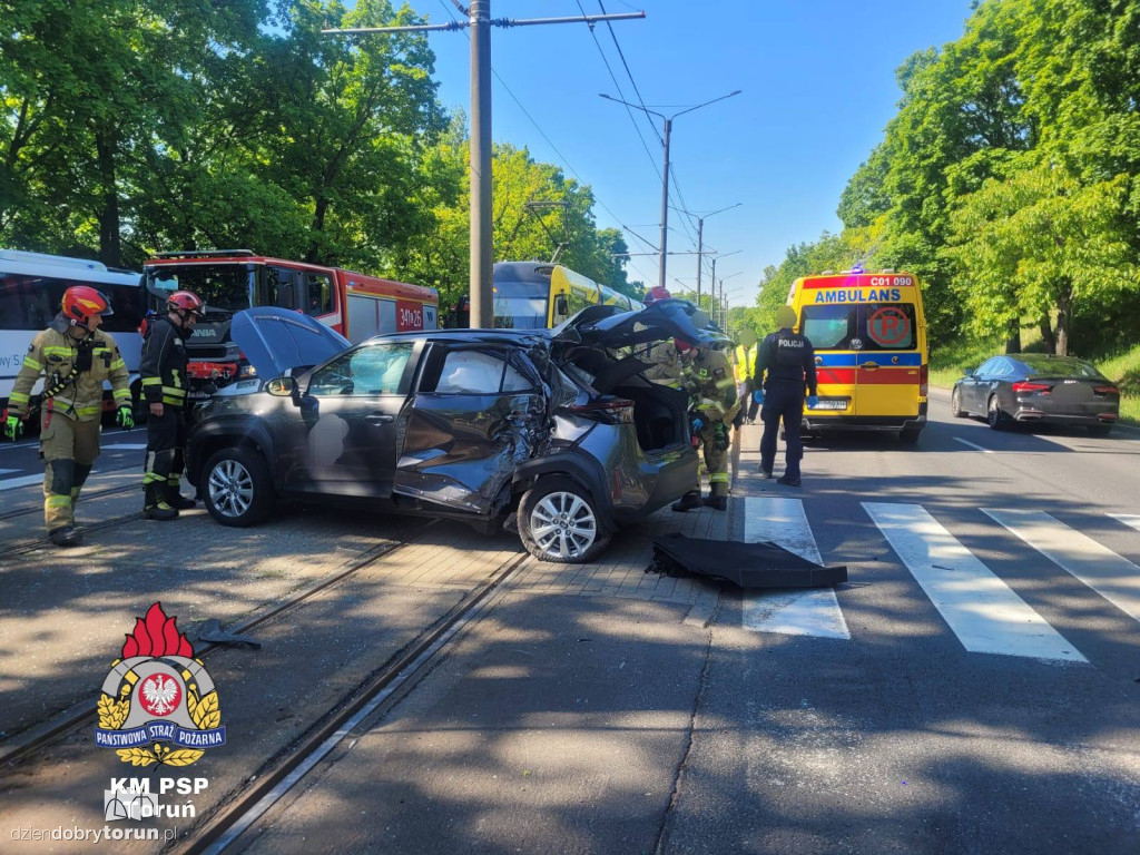 Uwaga na korki! Wypadek na Lubickiej