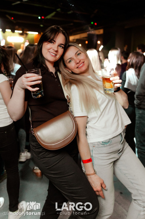 Sobotnia impreza w klubie Largo