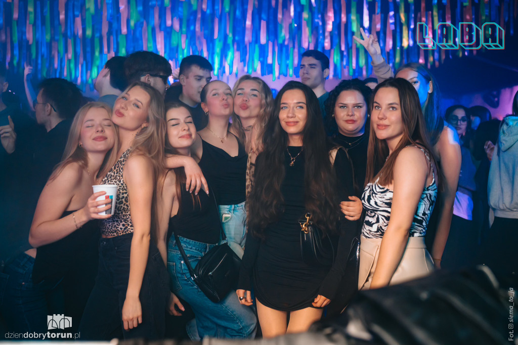 Gorąca noc w Labie