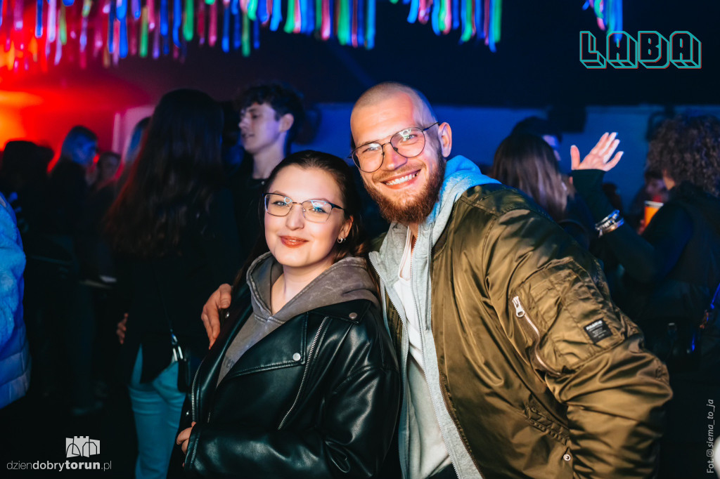 Gorąca noc w Labie