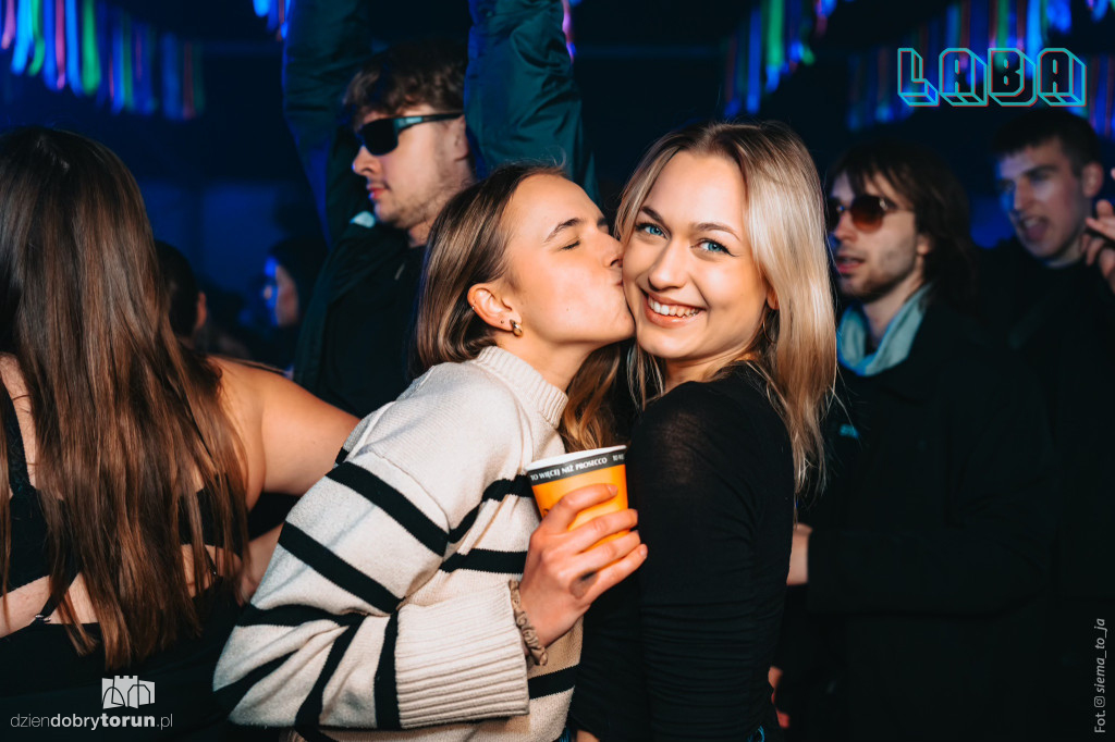 Gorąca noc w Labie