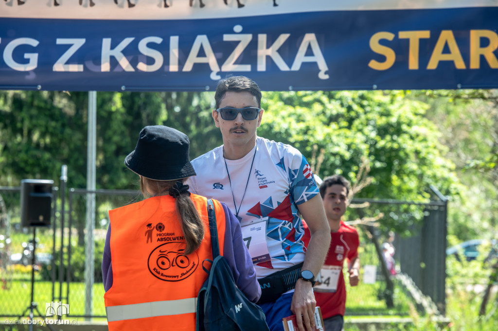 Bieg z książką