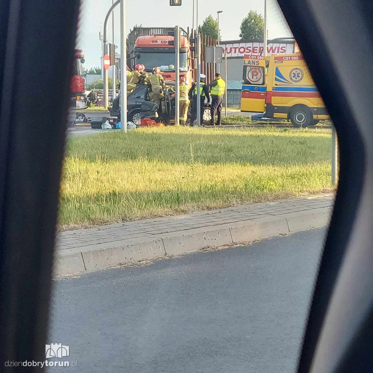 Wypadek na średnicówce w Toruniu