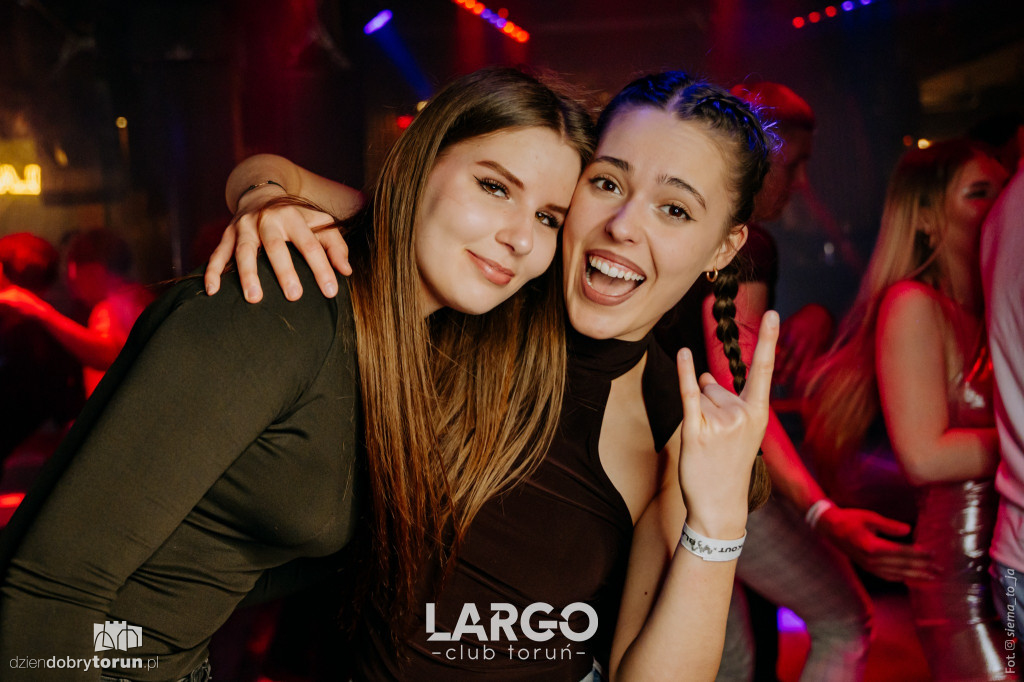 Sobotnia impreza w klubie Largo