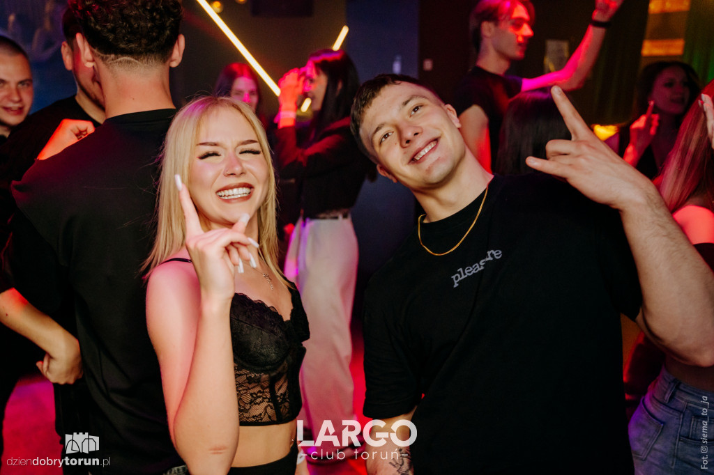 Sobotnia impreza w klubie Largo