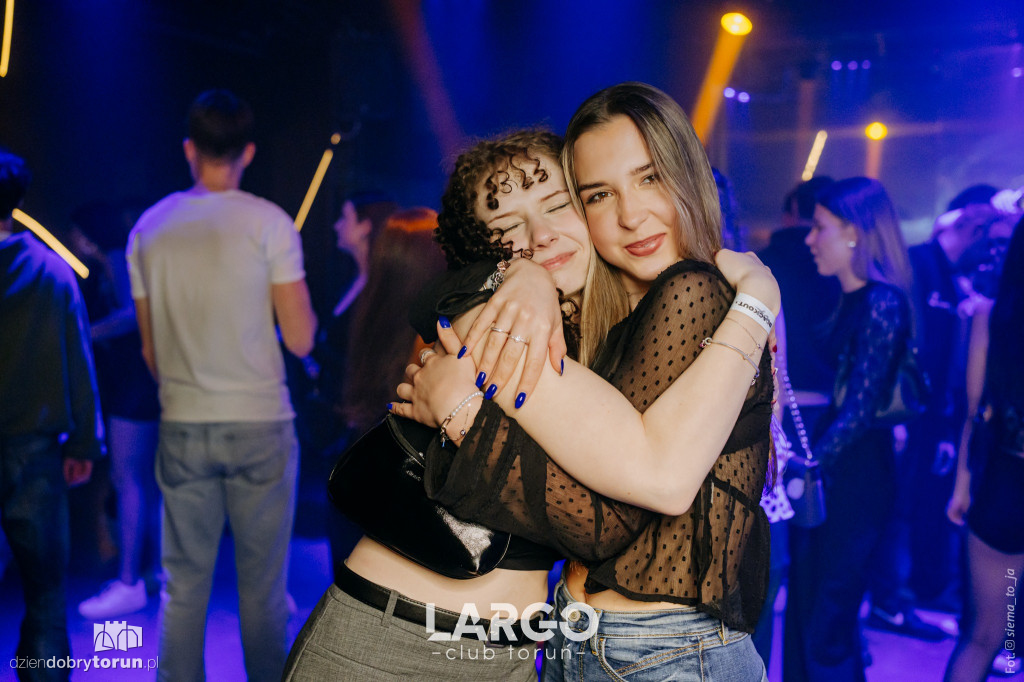 Sobotnia impreza w klubie Largo