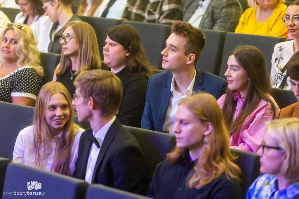 Gala stypendystów w Toruniu