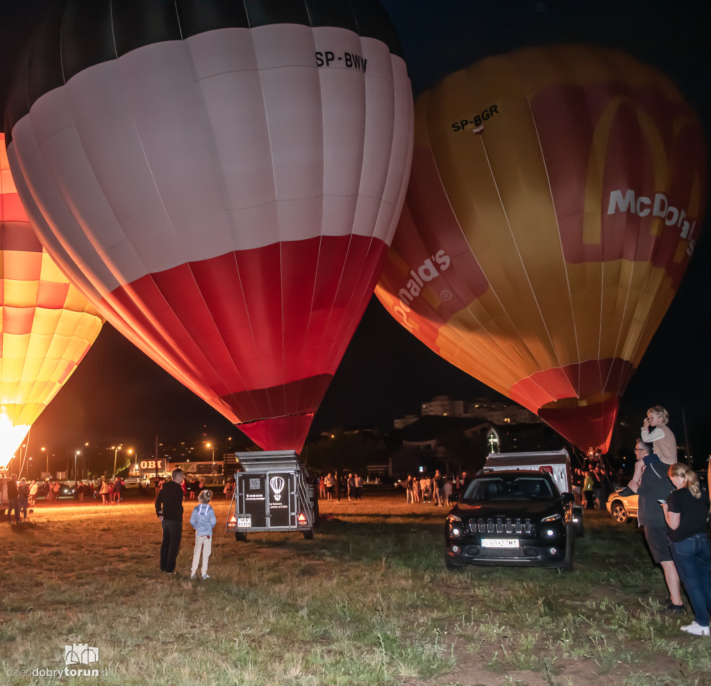 Niezwykły pokaz balonów na Placu Cyrkowym