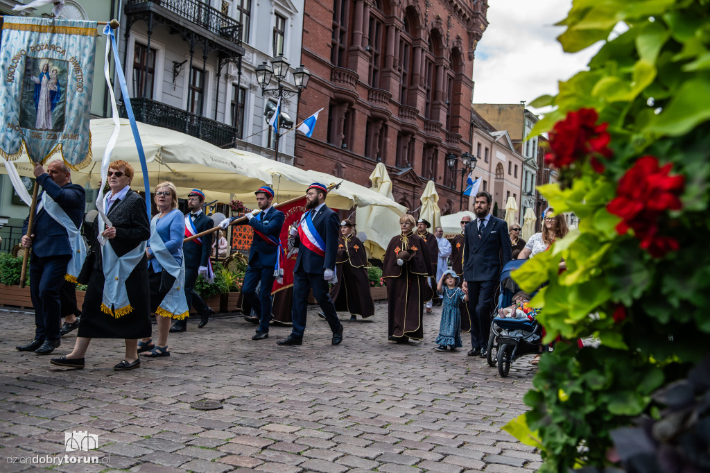 Boże Ciało - procesja na Rynku Staromiejskim