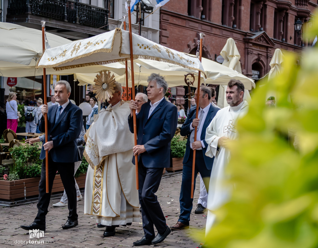 Boże Ciało - procesja na Rynku Staromiejskim